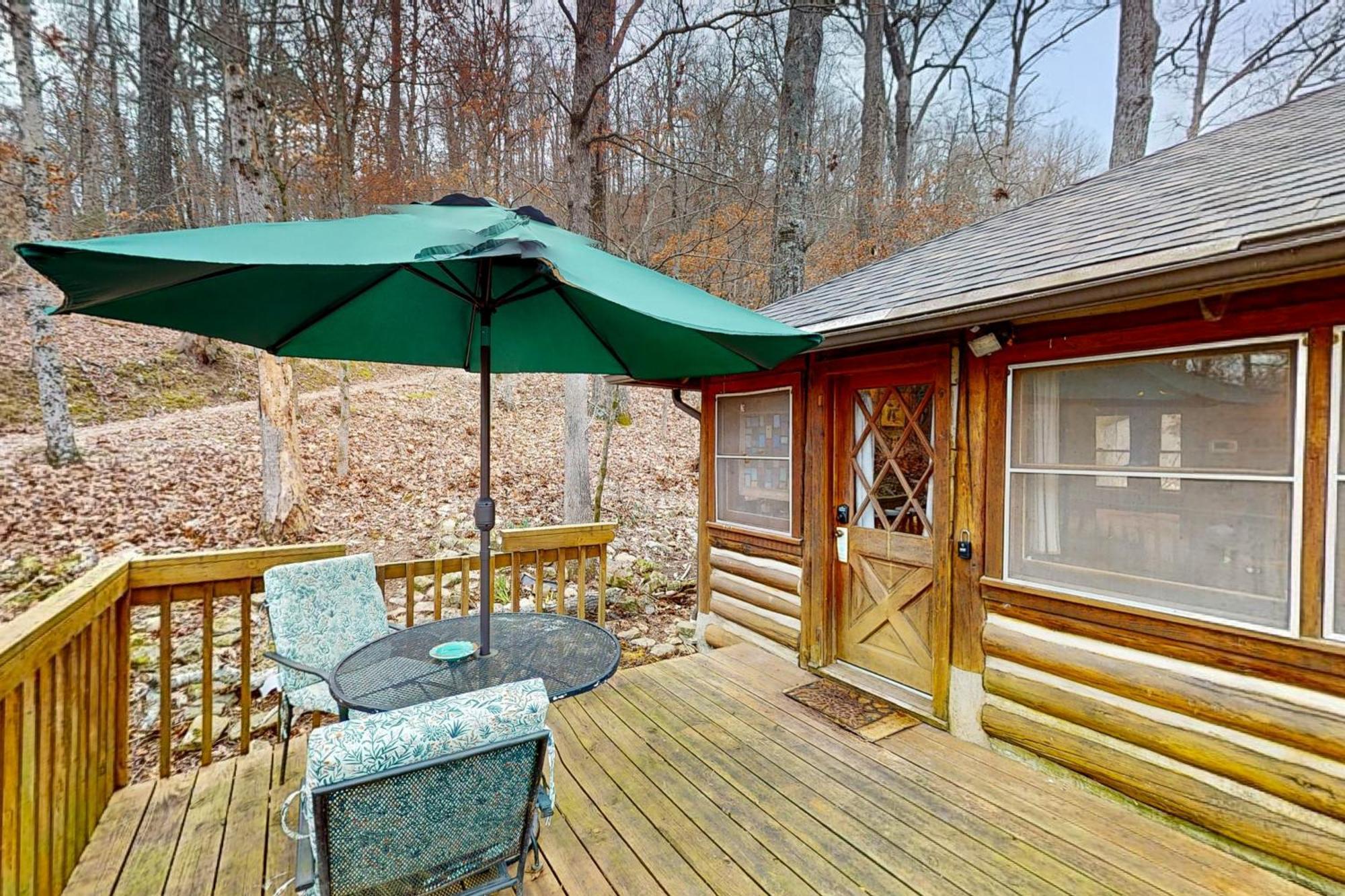 Lake Lucerne - Treehouse Cabin #01 Eureka Springs Kültér fotó
